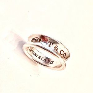 Vintage 1997 Tiffany & Co 925 Sterling Silver 1837 Concave Ring Band
